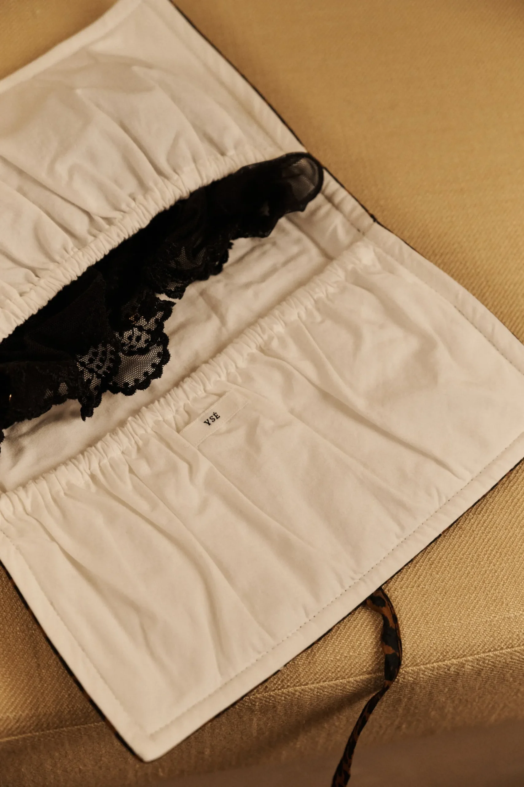 Ysé Pochette à sous-vêtements Elisa^ Accessoires