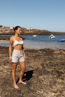 Ysé Short Tout juste éveillée^ Les Bas|Le Beachwear