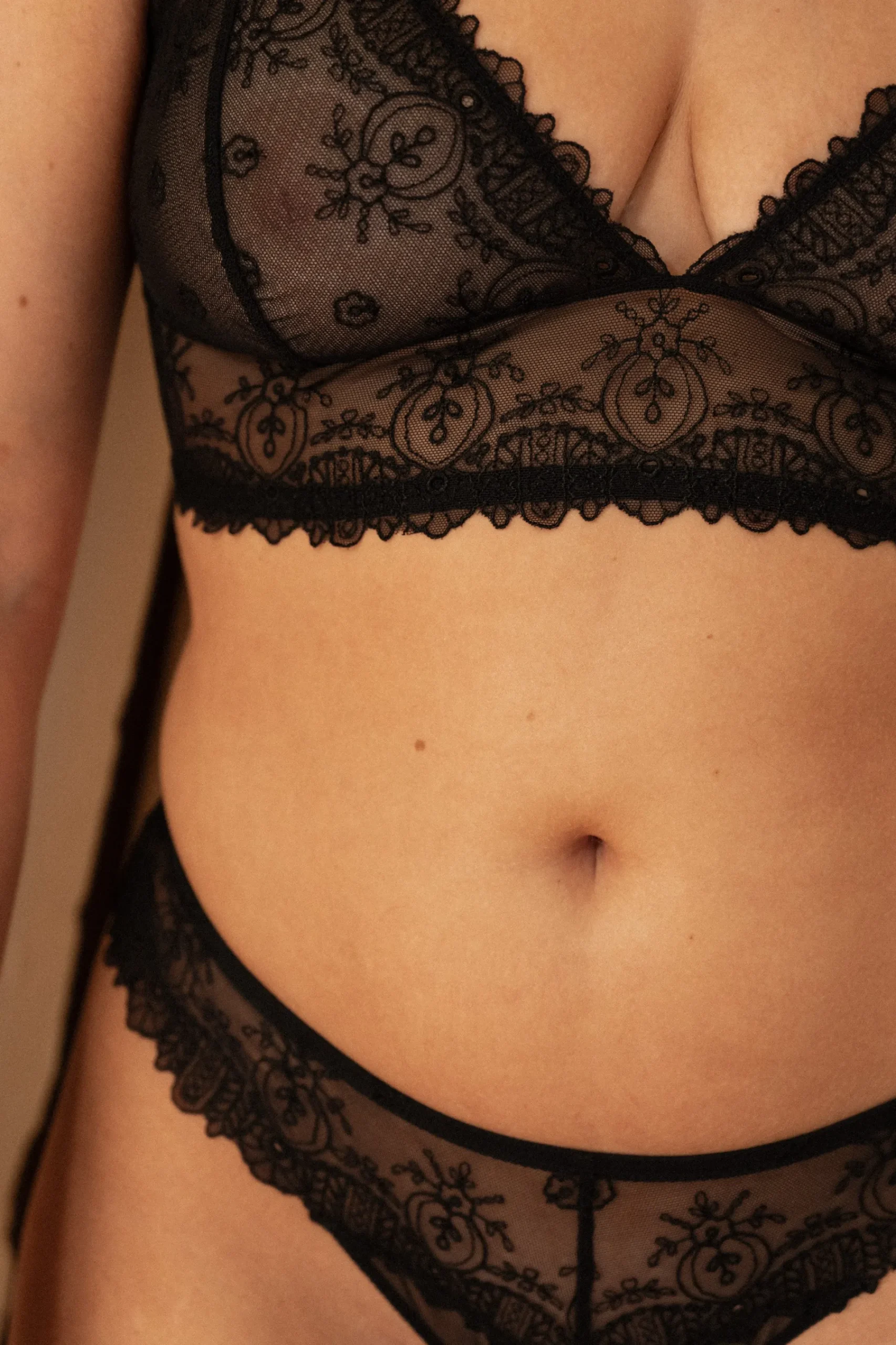 Ysé Triangle L'heure exquise^ Les Soutiens-Gorge